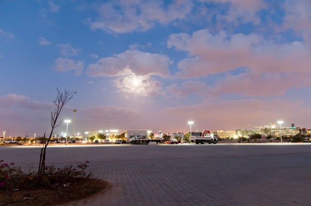 solar streetlighting in Masdar